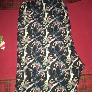 NWOT Snow White evil queen old lady leggings